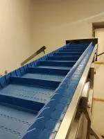 Конвейер с модульной лентой для сыпучих грузов