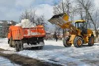 Уборка снега с утилизацией и без