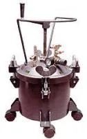 Красконагнетательный бак Sumake AT-10М